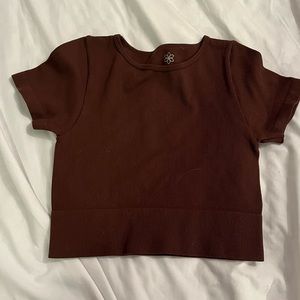 Brown aura tee